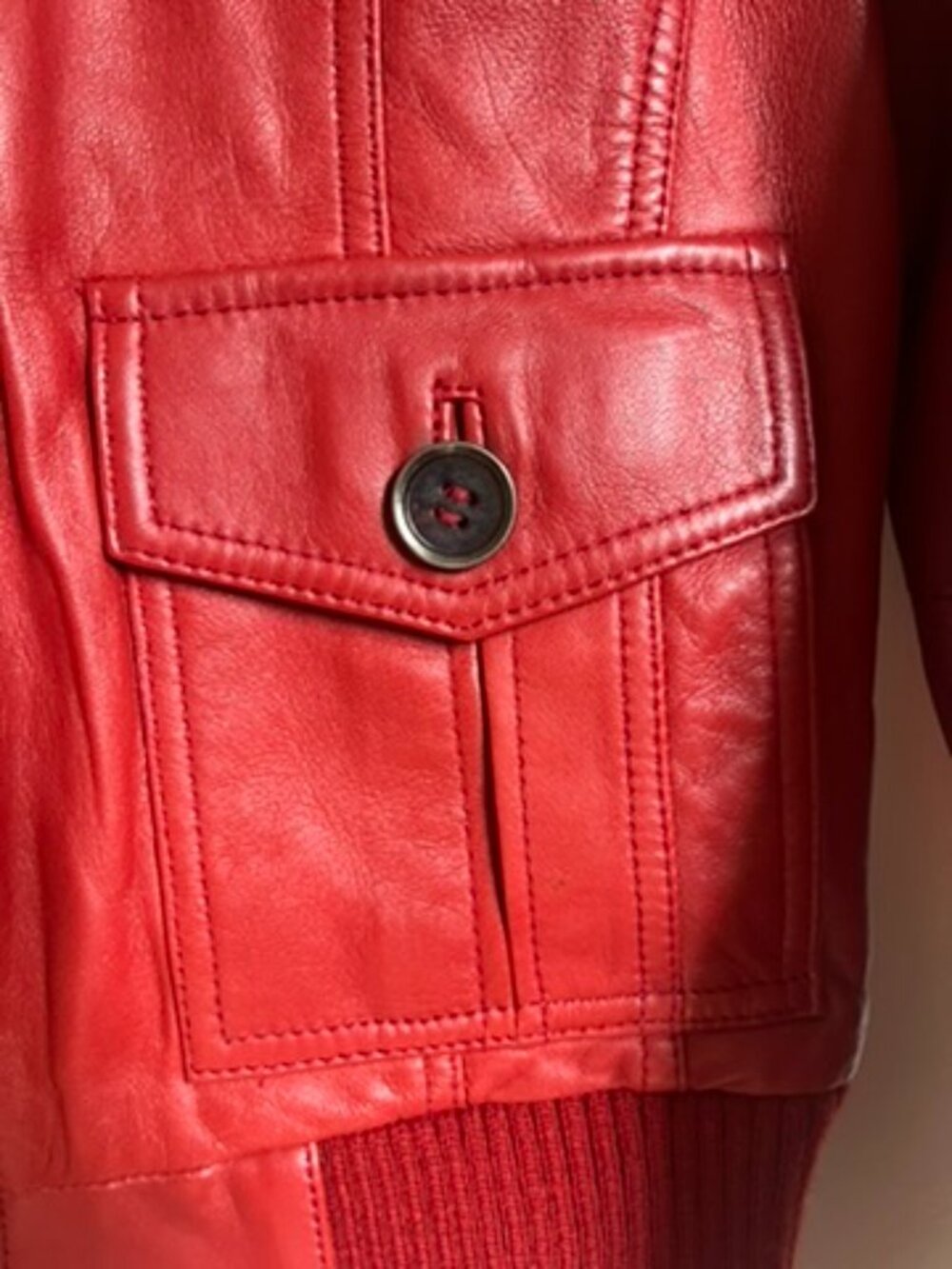 Leather Jacket - Picture 4 of 7